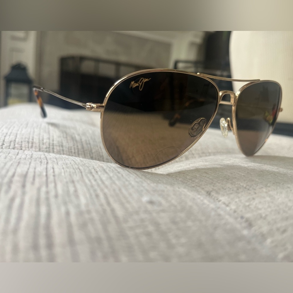 Maui Jim Mavericks Aviator Sunglasses in Gold